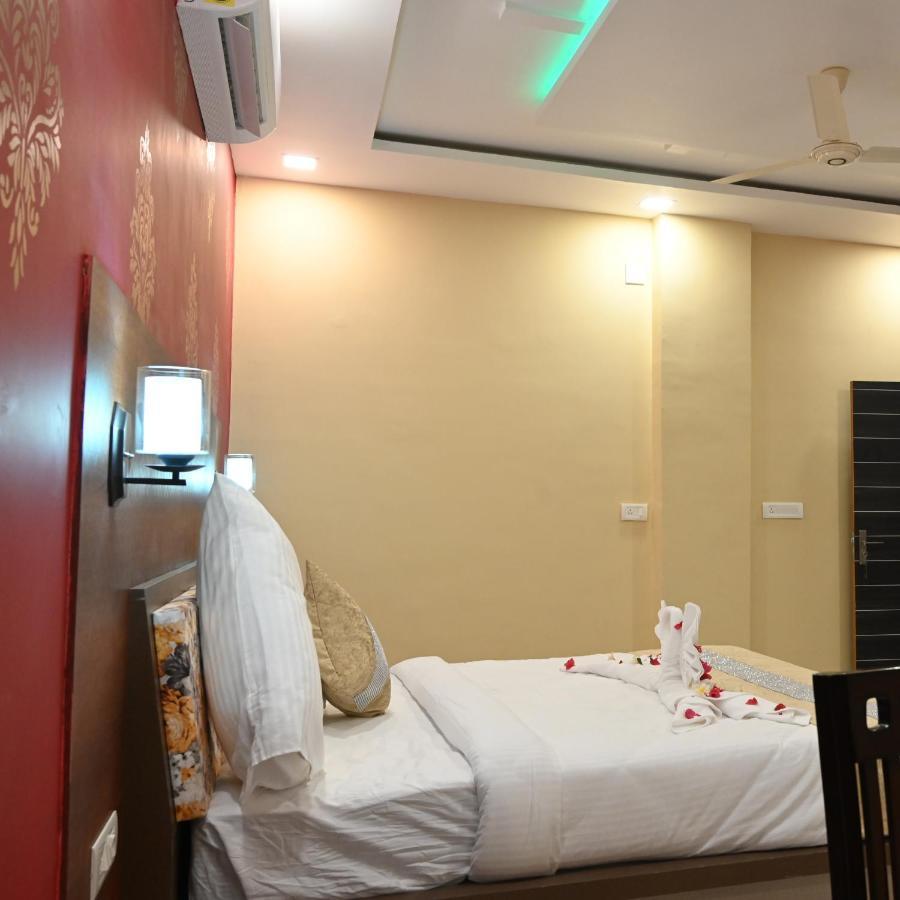 Hotel Bhairav Niwas Биканер Экстерьер фото